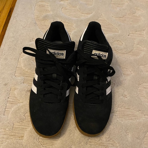 Adidas Men's Black and White Sneakers Sambas 9.5 - Picture 1 of 3